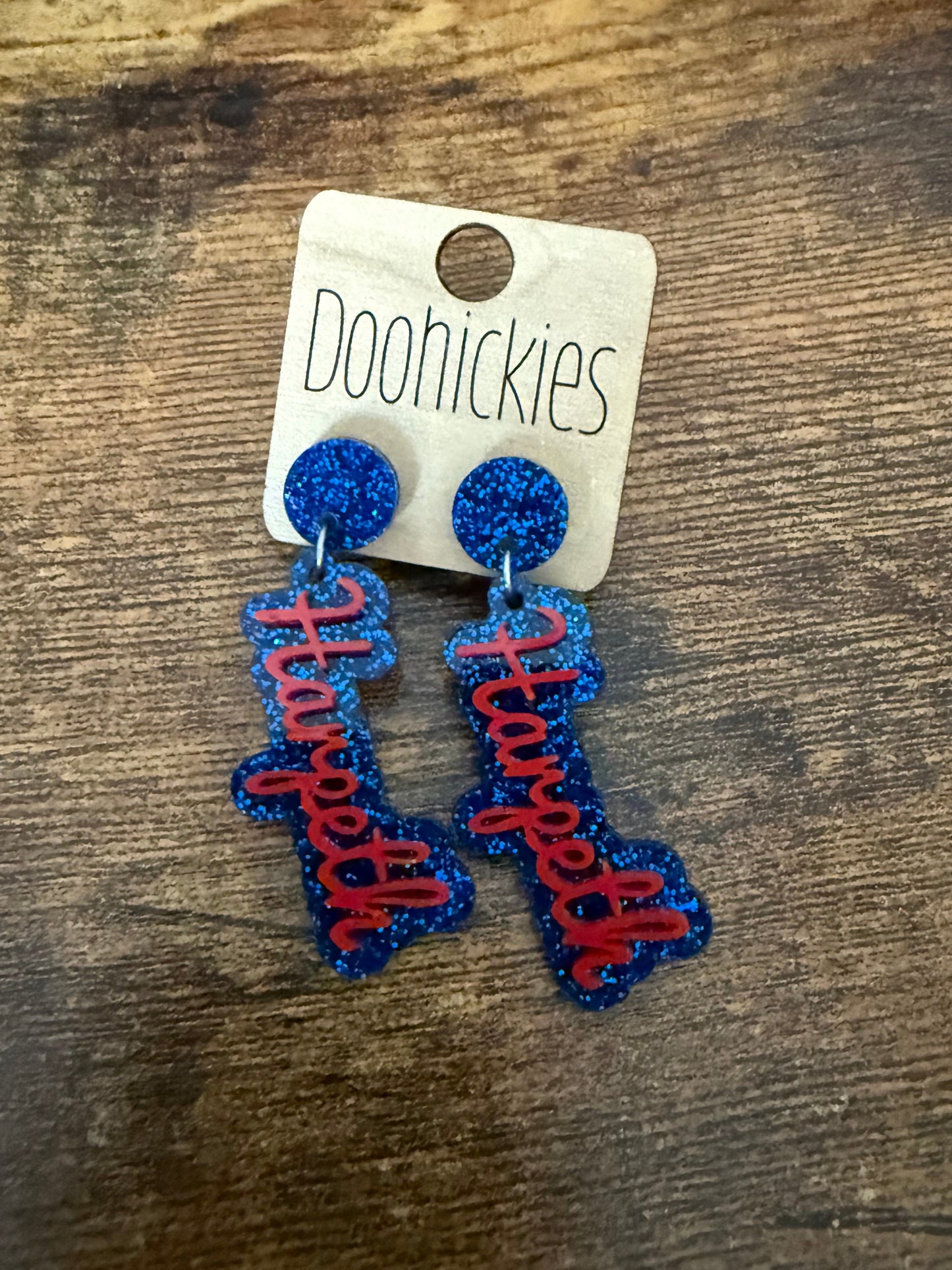 2" Script Layered Harpeth Acrylics